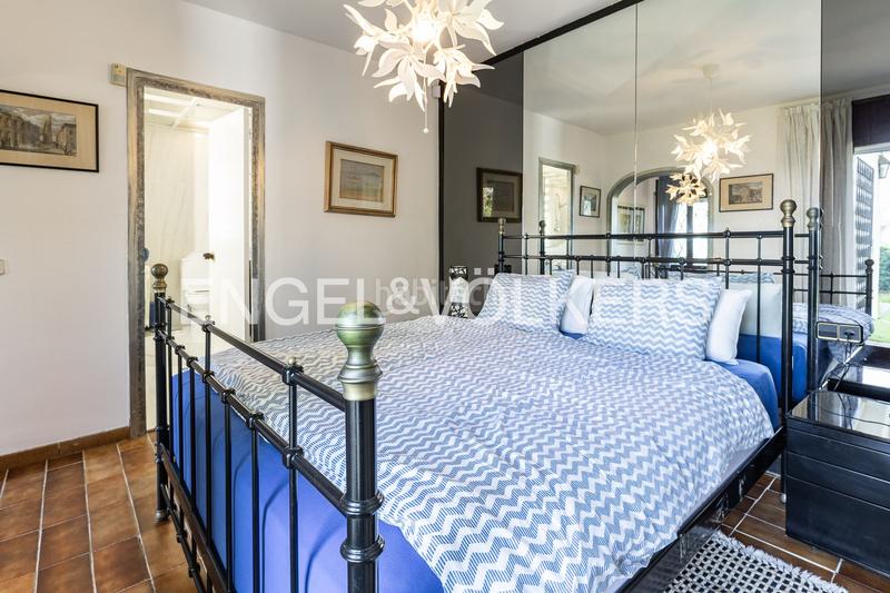 Foto 49d25e3c-442c-4835-b193-4c7a7b08ac00. Maison avec chauffage parking piscine dans Alella