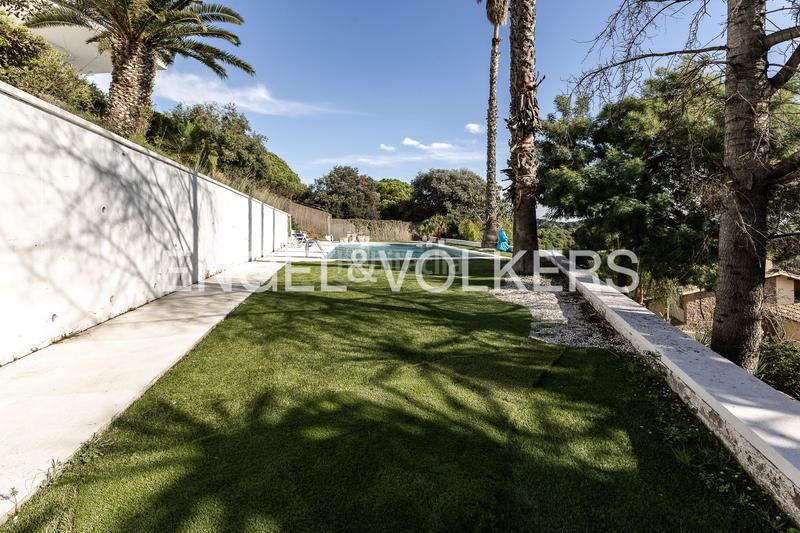 Foto 8cbdbf84-1c2b-45cf-b791-828d28accfce. Maison avec chauffage parking piscine dans Alella