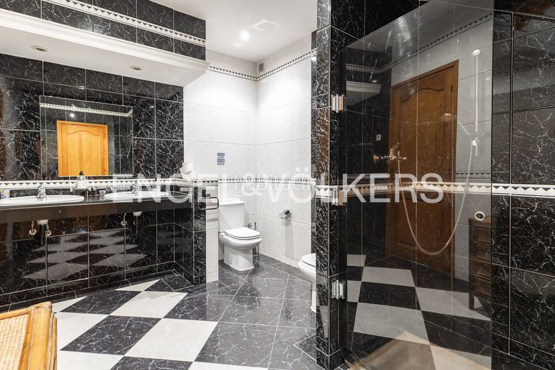 Foto 930997ed-9b39-455a-b4ed-335197ae3b6a. Maison avec chauffage parking piscine dans Alella