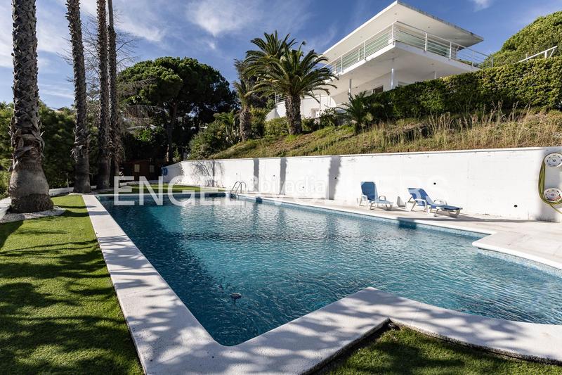 Foto e160882c-1260-419d-8bb2-a160aa86725b. Maison avec chauffage parking piscine dans Alella