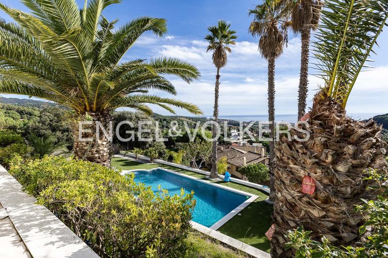 Foto e38462ab-de68-4dbc-87e5-a4677adad3c7. Maison avec chauffage parking piscine dans Alella