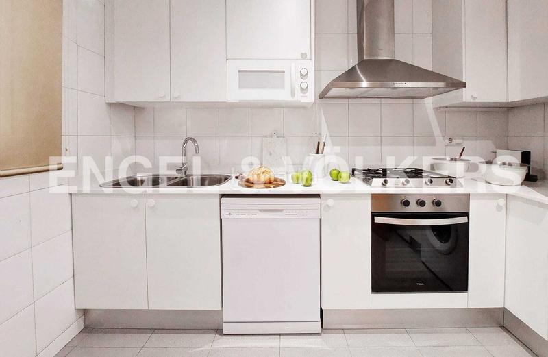 Foto 3ff3ad16-cae0-436e-a8a6-ebdd1f9534cc. Lloguer apartament amb calefacció a Dreta de l´Eixample Barcelona