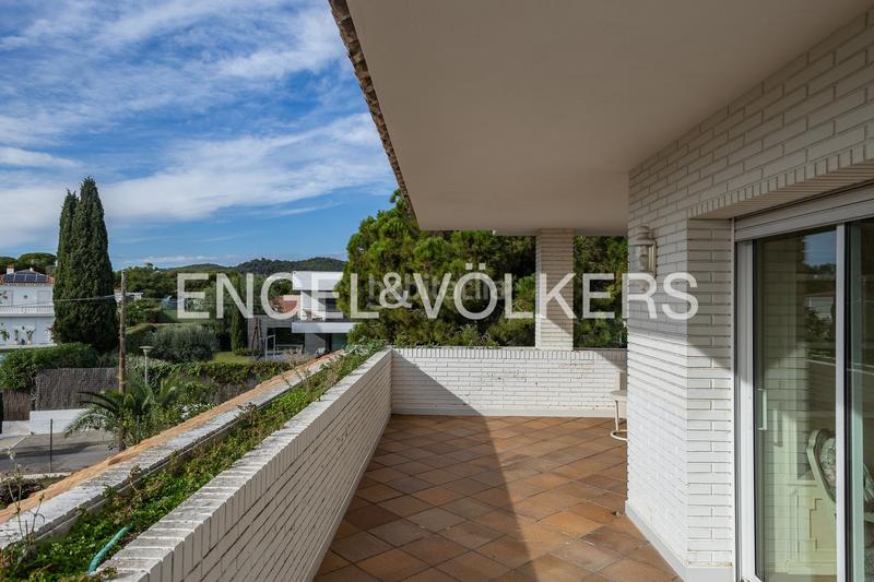 Foto 0f535537-a655-41ee-8742-94f3a4650723. Affitto casa con riscaldamento parcheggio piscina in Sitges