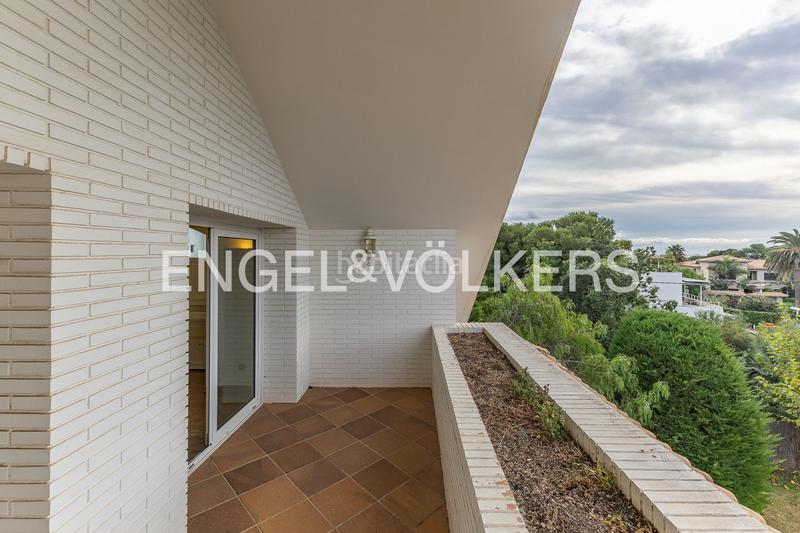 Foto 03df954a-0131-484c-a72f-ec7a5753a88a. Rent house with heating parking pool in Can Girona - Terramar - Vinyet Sitges