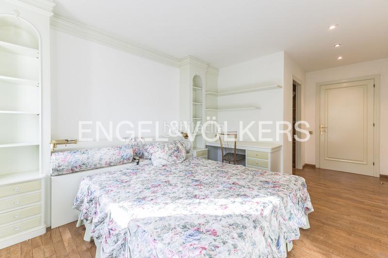 Foto 089db25b-157c-4aef-b223-26f5c7dea4bf. Rent house with heating parking pool in Can Girona - Terramar - Vinyet Sitges