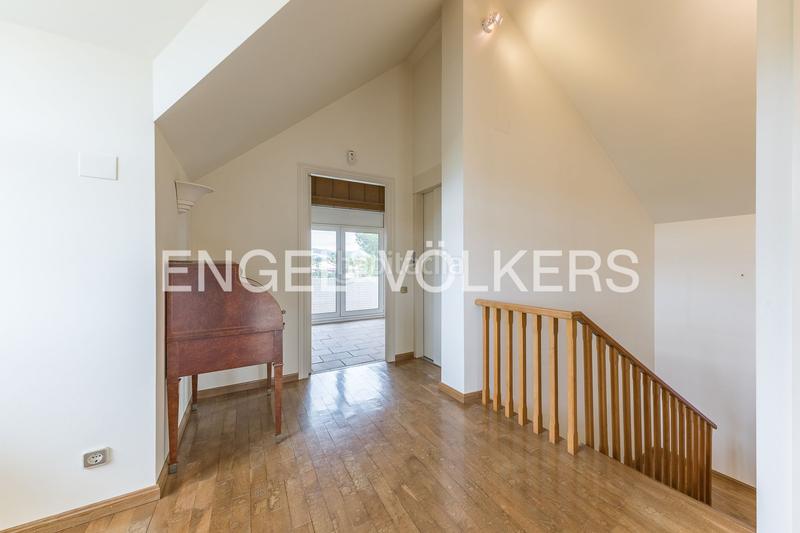 Foto 141ac6b7-e877-4693-a94e-ea9c9b3c14c5. Rent house with heating parking pool in Can Girona - Terramar - Vinyet Sitges