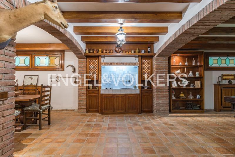 Foto 157754f5-22d9-4366-aabd-7139c58ead36. Rent house with heating parking pool in Can Girona - Terramar - Vinyet Sitges