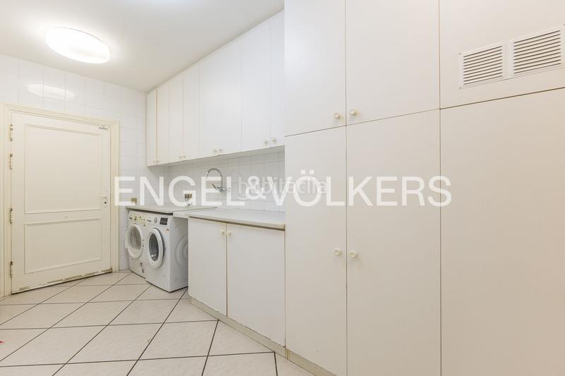 Foto 20d1689f-447c-41fc-92d4-747b289b8915. Rent house with heating parking pool in Can Girona - Terramar - Vinyet Sitges