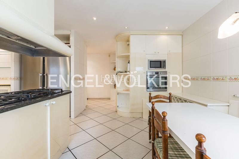 Foto 2e020d1e-2e2b-4d75-b076-a702093d1452. Rent house with heating parking pool in Can Girona - Terramar - Vinyet Sitges