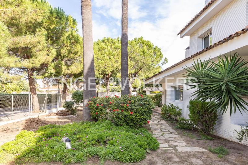 Foto 40e48ebb-a20b-4a9a-bbd9-ecdf5b2adeaa. Rent house with heating parking pool in Can Girona - Terramar - Vinyet Sitges