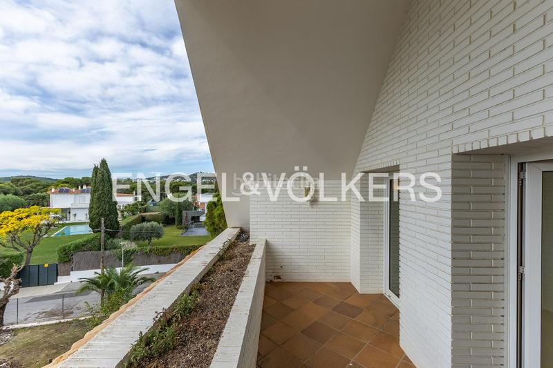 Foto 4c085c0c-18dd-48d5-b2d5-ccda0308f112. Rent house with heating parking pool in Can Girona - Terramar - Vinyet Sitges