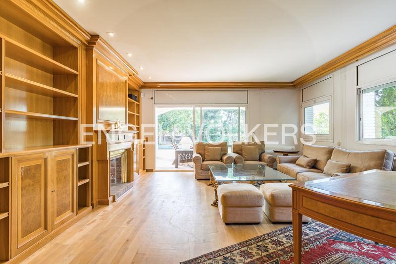 Foto 8d26969a-98e9-46fd-9f7c-64f54aa008a7. Rent house with heating parking pool in Can Girona - Terramar - Vinyet Sitges