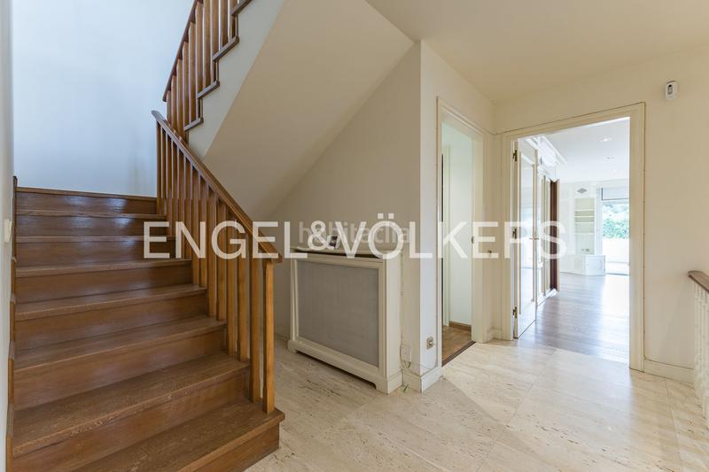 Foto bccaa80a-9f1d-4c4d-afa6-7e904e2466a2. Rent house with heating parking pool in Can Girona - Terramar - Vinyet Sitges