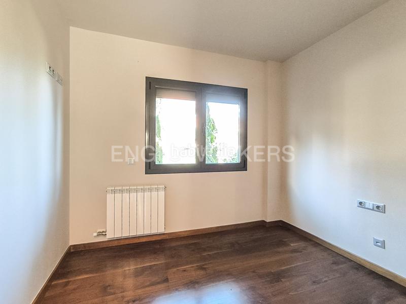 Foto 7fa6e44d-d8de-4796-b97b-450d679f5c1f. Lloguer apartament amb calefacció aparcament piscina a Barcelona