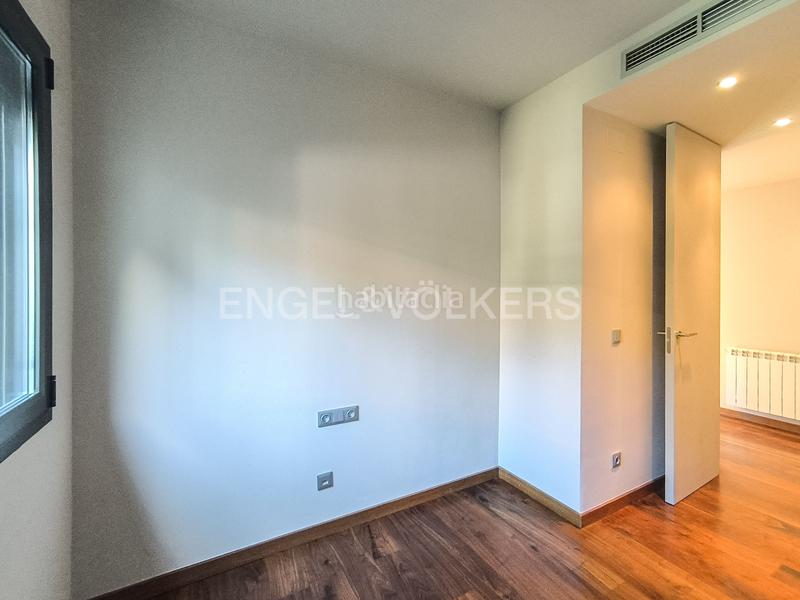 Foto 488b0e7a-5555-4d60-926b-742156fee52e. Location appartement avec chauffage parking piscine dans Barcelona