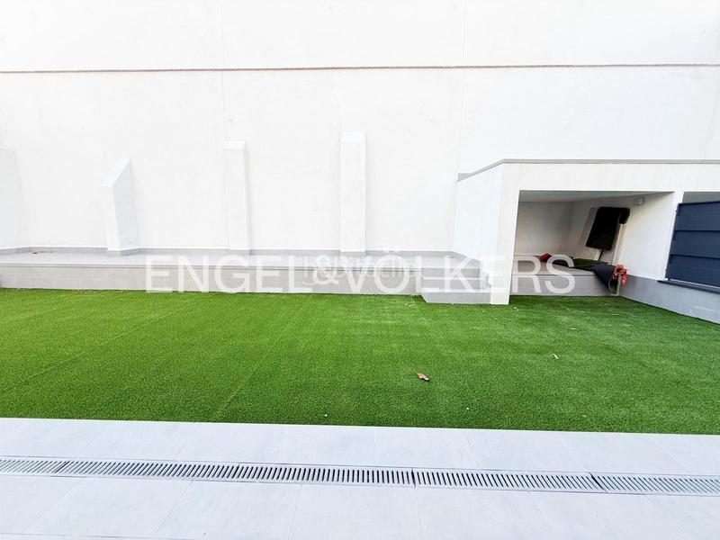 Foto fc58b308-f41d-4230-8d40-c49ec797e058. Miete appartement mit heizung in La Font d´en Fargues Barcelona