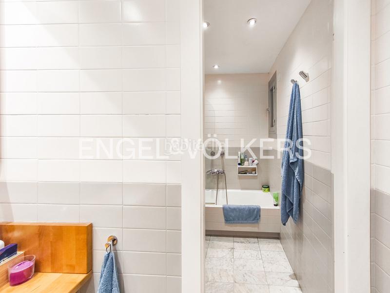 Foto f4857b39-a34b-4ee9-9d67-7d33d213bb2b. Alquiler apartamento exclusivo piso temporal en Tres Torres en Barcelona