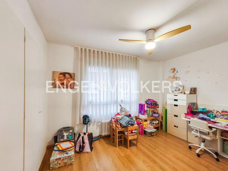 Foto d9a74e65-8d57-4338-bc45-b8e0955fb826. Miete appartement mit heizung parking in Tres Torres Barcelona