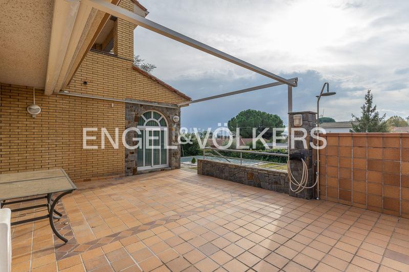 Foto 10588d89-6481-41e4-9216-727c8b45178d. Maison avec chauffage parking piscine dans Can Font-Ca n'Avellaneda Castellar del Vallès