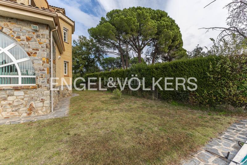 Foto 142fd0fc-a489-4609-9234-18fb83a5b4ad. Maison avec chauffage parking piscine dans Can Font-Ca n'Avellaneda Castellar del Vallès