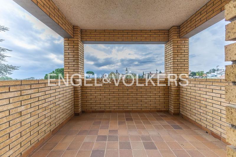 Foto 5626a71a-d6fc-41cc-b15a-14b6aaeb9f2c. Maison avec chauffage parking piscine dans Can Font-Ca n'Avellaneda Castellar del Vallès