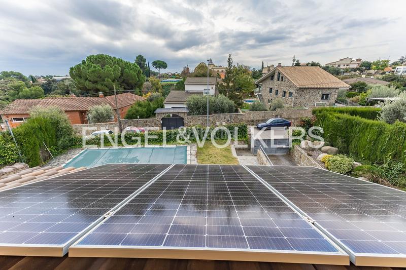 Foto 8ba41800-2889-467b-aafd-32d95c1fe5ae. Maison avec chauffage parking piscine dans Can Font-Ca n'Avellaneda Castellar del Vallès