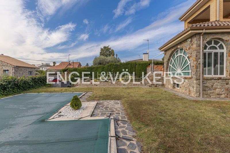 Foto 8d4928be-460c-4238-acab-a49b71c1b558. Maison avec chauffage parking piscine dans Can Font-Ca n'Avellaneda Castellar del Vallès