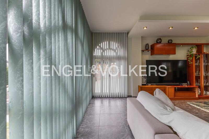 Foto 93761968-fd80-4930-91b1-99d44bc15919. Maison avec chauffage parking piscine dans Can Font-Ca n'Avellaneda Castellar del Vallès