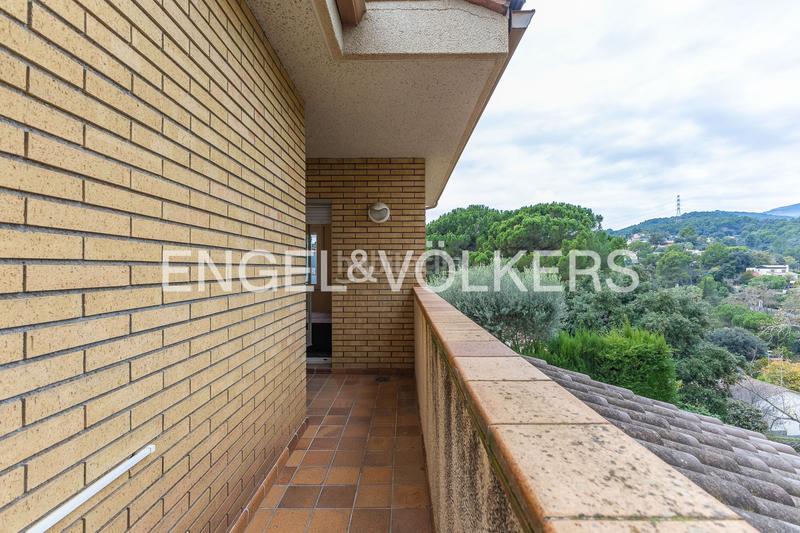 Foto beba485c-384a-4a9b-bde8-b27008c49d15. Maison avec chauffage parking piscine dans Can Font-Ca n'Avellaneda Castellar del Vallès