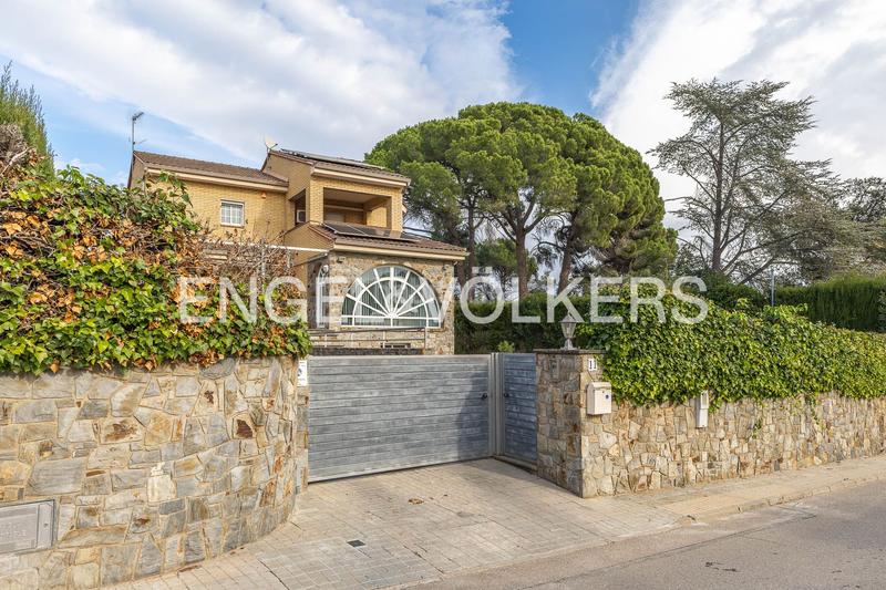 Foto ddad8fbc-fbe8-4606-a5fe-c45f60c21068. Maison avec chauffage parking piscine dans Can Font-Ca n'Avellaneda Castellar del Vallès