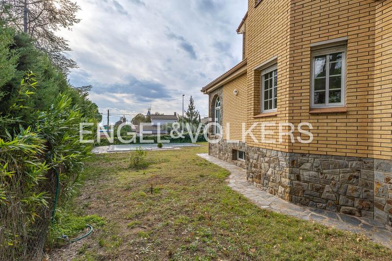 Foto f0d4120f-05cf-462d-a3f2-9f4f0da91eb7. Maison avec chauffage parking piscine dans Can Font-Ca n'Avellaneda Castellar del Vallès