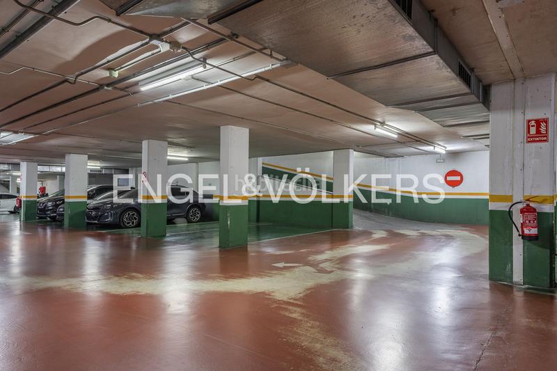Foto 3d78c388-f860-40ce-9df5-040662ab03c2. Appartement avec chauffage parking dans Centre Sabadell