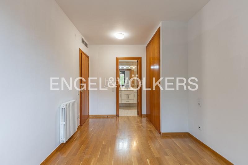 Foto 98e15a31-a4ce-42cf-bb33-c9a9faf52e7e. Appartement avec chauffage parking dans Centre Sabadell