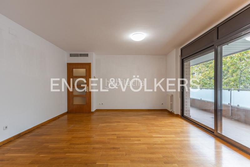 Foto f111c485-bae7-4d2f-89e2-f48ade5a5c9c. Appartement avec chauffage parking dans Centre Sabadell