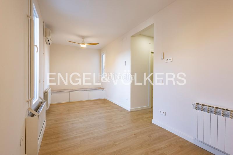 Foto a391dfea-7a28-4e14-8020-cd98a09af389. Penthouse with heating in Sagrada Família Barcelona