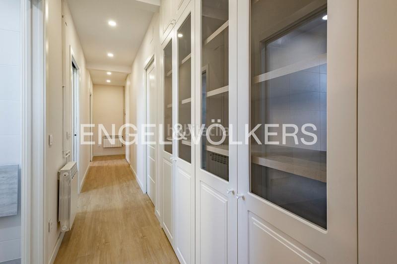 Foto a6fe63af-4d1b-422b-aa61-3e96080b4993. Penthouse with heating in Sagrada Família Barcelona