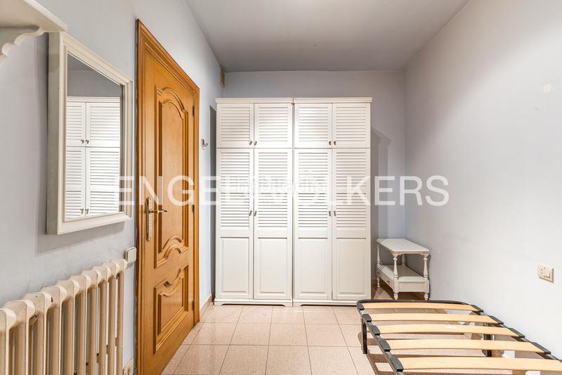 Foto 2a3d6e37-39fe-4082-bded-7df393aafe52. Piccolo appartamento con riscaldamento in Centre Granollers