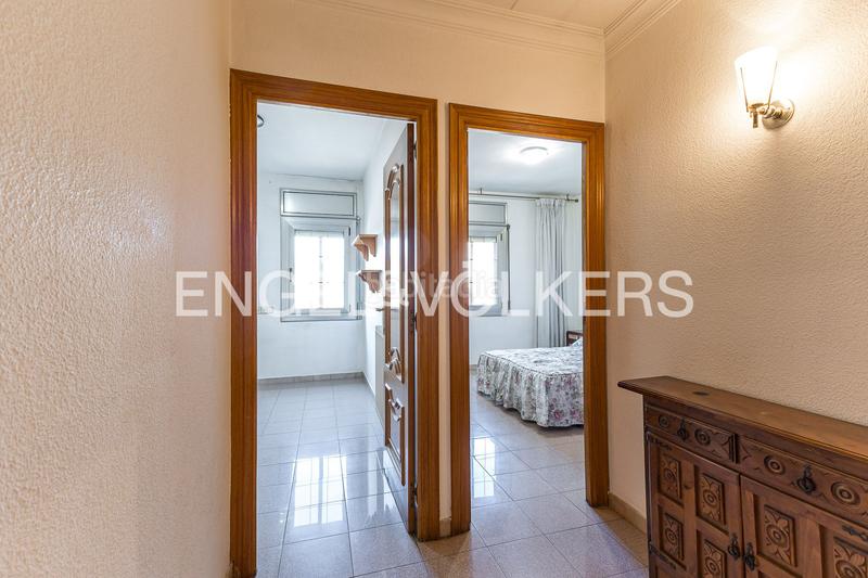 Foto f0ab04fa-fd89-4009-9663-5a62316c6d67. Piccolo appartamento con riscaldamento in Centre Granollers