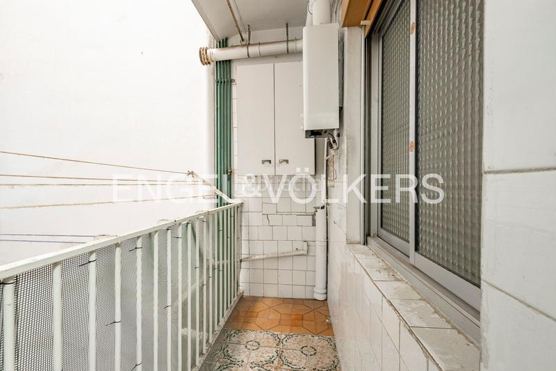 Foto bf032a89-fd29-4dda-8b27-375b4c0c1545. Piccolo appartamento con riscaldamento in Centre Esplugues de Llobregat