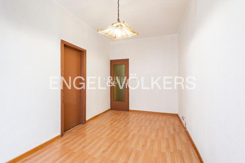 Foto c1b1fe45-c2ae-4ae1-b1ff-98c7d13af29c. Piccolo appartamento con riscaldamento in Centre Esplugues de Llobregat