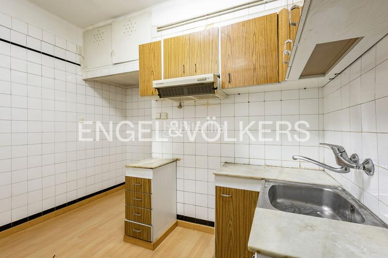 Foto e12bbfaa-9bb1-4e45-ad6d-7d8ef93e4fb1. Piccolo appartamento con riscaldamento in Centre Esplugues de Llobregat