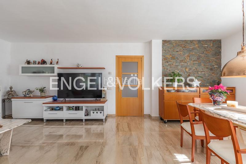 Foto 00b3ddc6-17ee-4d85-89df-fad3f1fced38. Maison avec chauffage parking piscine dans Les Fonts Sant Quirze del Vallès