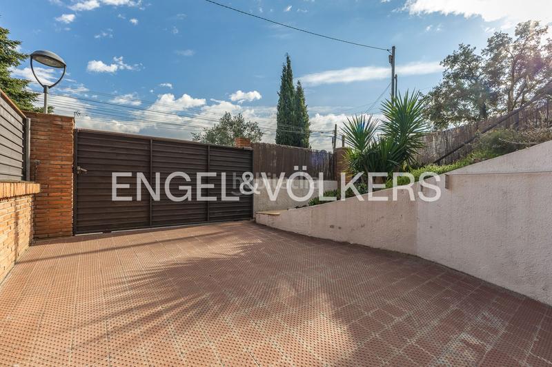 Foto 352680ca-d772-432a-b86a-2c99505ae4e5. Maison avec chauffage parking piscine dans Les Fonts Sant Quirze del Vallès