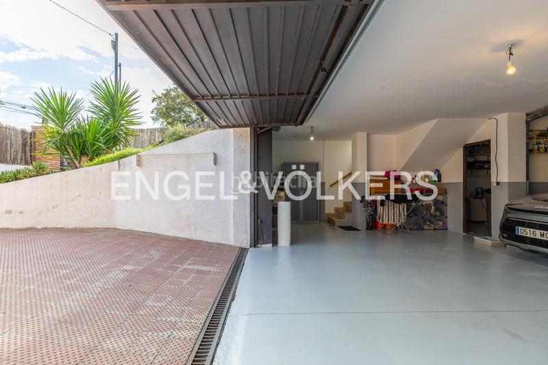 Foto bf9e8f77-4f9d-42f6-b6cb-33657fd46ecb. Maison avec chauffage parking piscine dans Les Fonts Sant Quirze del Vallès