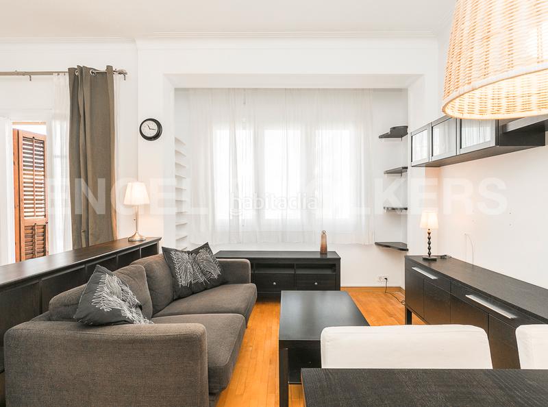 Foto bb586c9c-b6cb-4a83-8207-0072813cb01d. Alquiler apartamento hermoso apartamento temporal de dos dormitorios en gracia en Barcelona