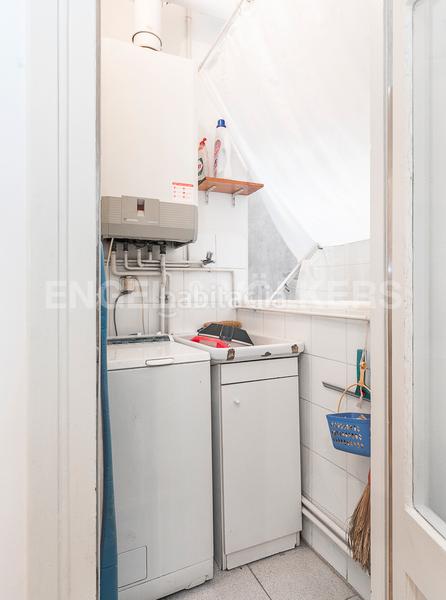 Foto 142492a2-46f4-4235-b30f-3433a7f544dd. Lloguer apartament amb calefacció a Vila de Gràcia Barcelona