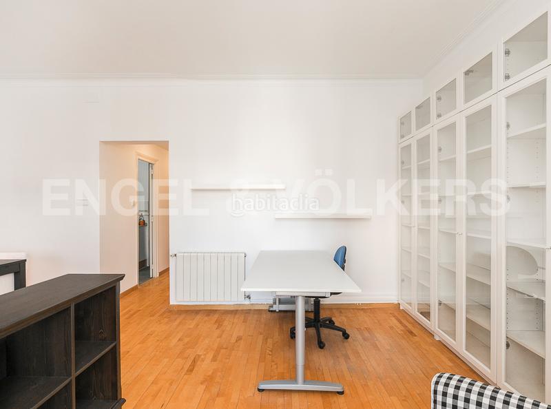 Foto ed3005a7-9d06-4b3b-b8cb-6df4b612c6ee. Location appartement avec chauffage dans Vila de Gràcia Barcelona