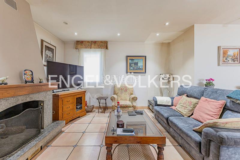 Foto 586d31c5-cb0a-4437-9712-93b46a43f5dc. Casa amb calefacció aparcament piscina a Sant Fruitós de Bages