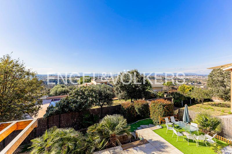 Foto 58b8de83-452e-4bfe-a9bb-fa6bfb5f405e. Casa amb calefacció aparcament piscina a Sant Fruitós de Bages