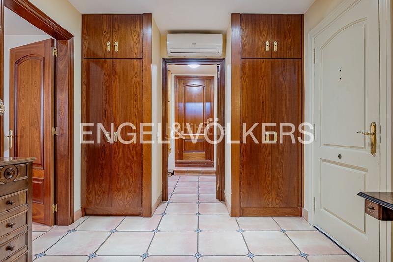 Foto 756be8b6-4f27-4be1-a943-73485b626777. Casa amb calefacció aparcament piscina a Sant Fruitós de Bages